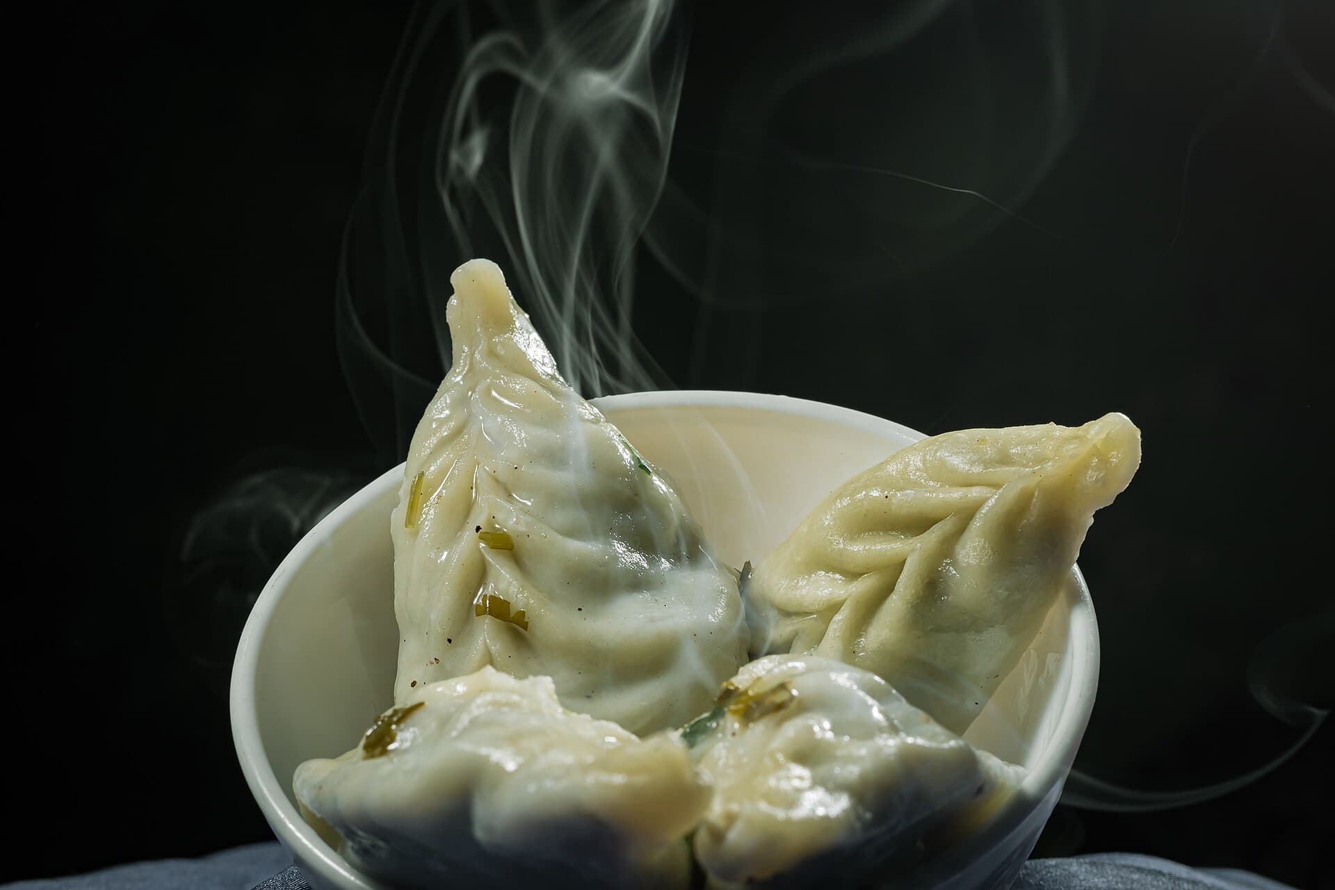 Momos
